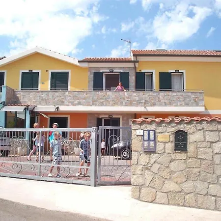 Laciaccia House *